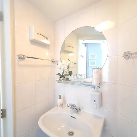 Hotell 't Witte Huys Scheveningen 3*