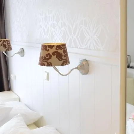 Hotell 't Witte Huys Scheveningen 3*
